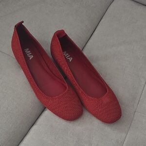 MIA Women's Vibrant Red Flats